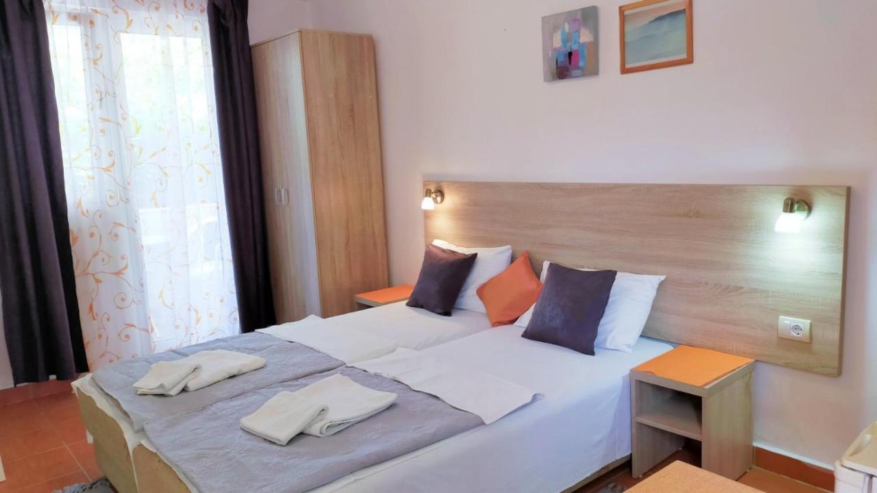 Guesthouse Tri Palme Bečići 외부 사진