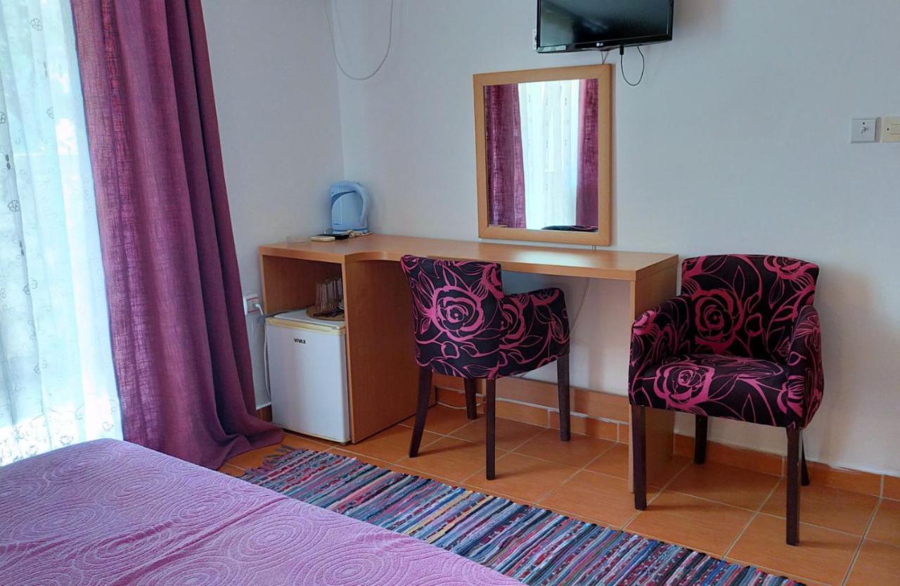Guesthouse Tri Palme Bečići 외부 사진