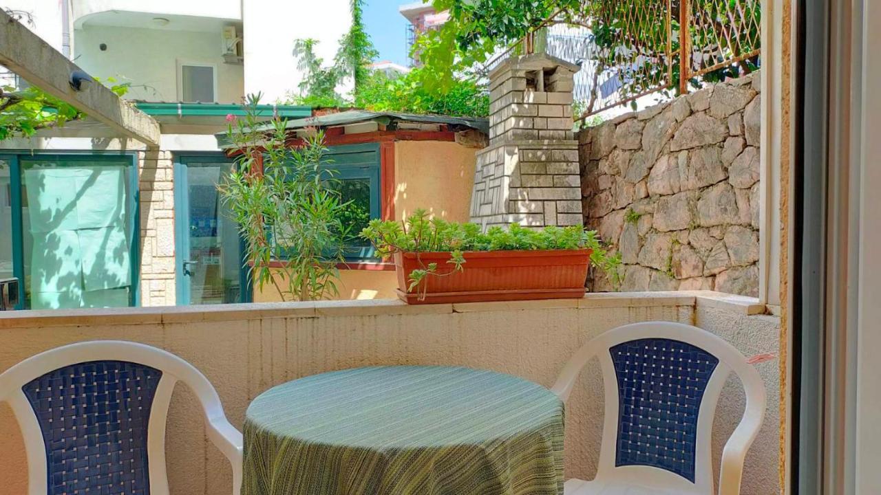 Guesthouse Tri Palme Bečići 외부 사진
